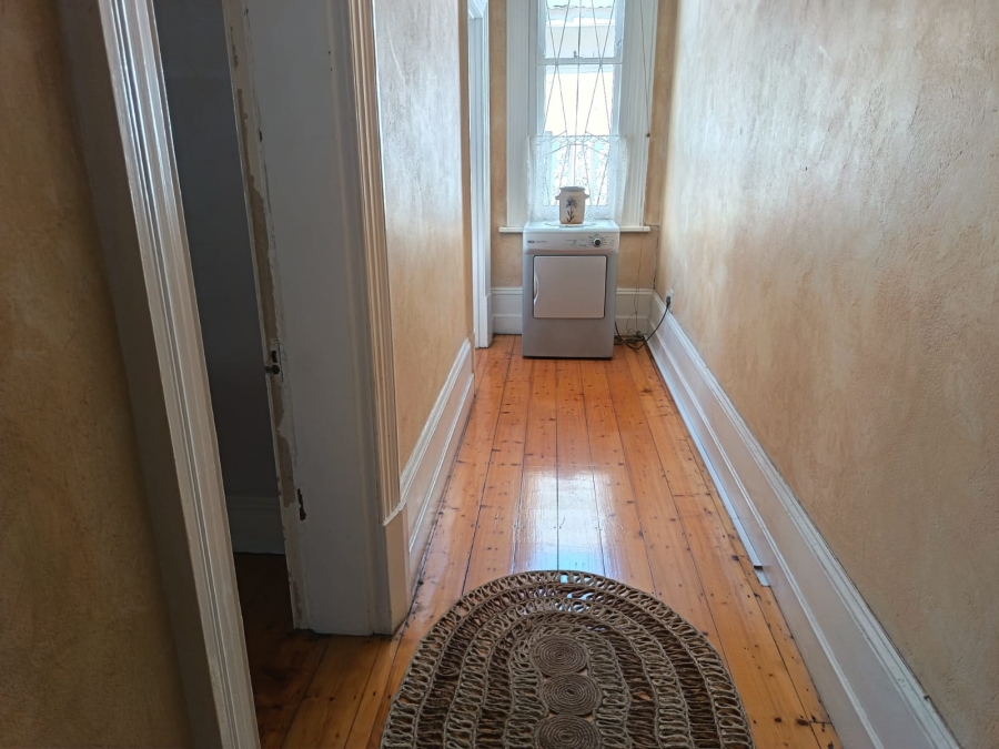 5 Bedroom Property for Sale in College Hill Eastern Cape